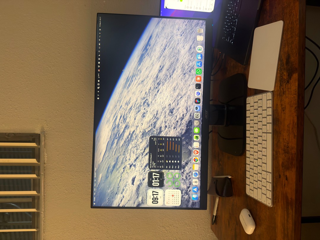 Acer monitor 27”