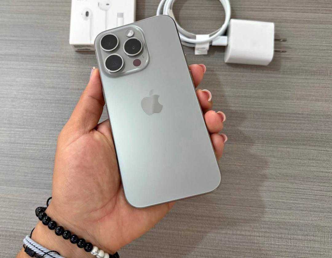 Apple IPhone 15 Pro Max Unlocked