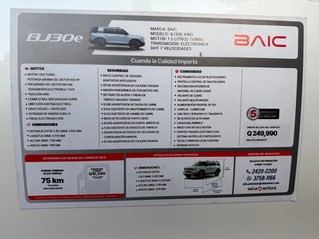 bonito carro de juguete