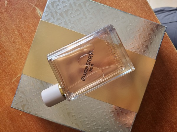 EAU D PARFUM