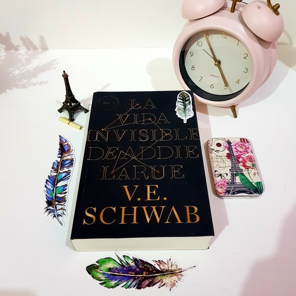 La vida invisible de addie larue