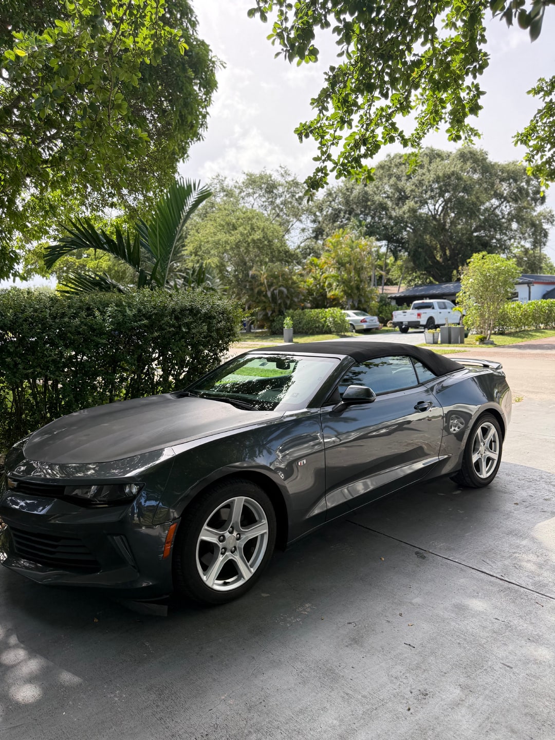 2017 Chevrolet Camaro - Clean, Great Condition, photo 2