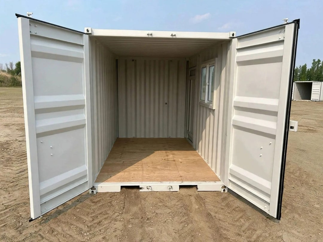 10ft Shipping/Storage Container, photo 2