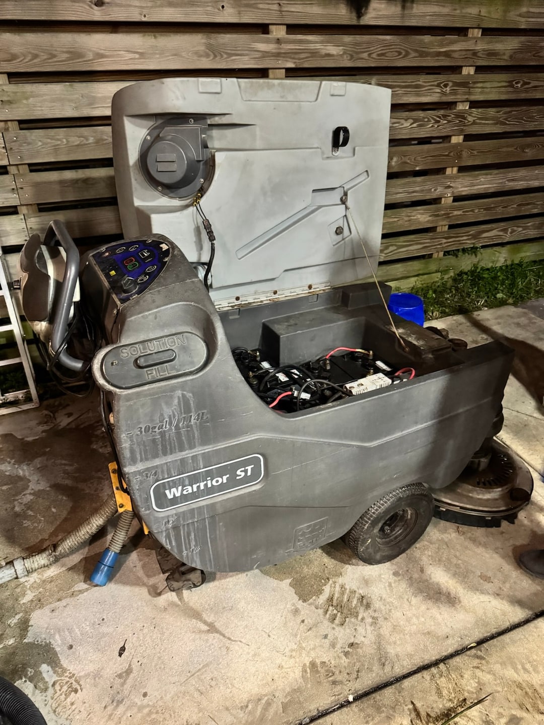 Warrior ST Commercial Floor Scrubber, photo 2