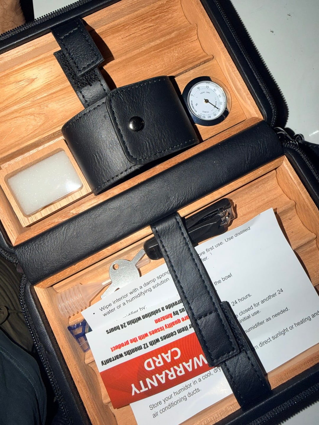 Travel Cigar Humidor Case with Hygrometer & Cutter