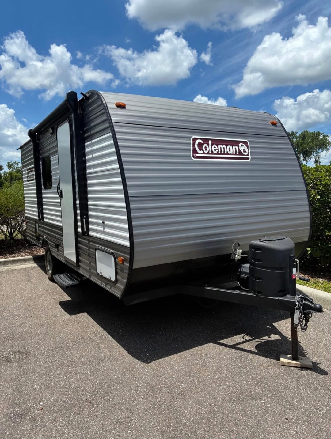 2024 Coleman 17B