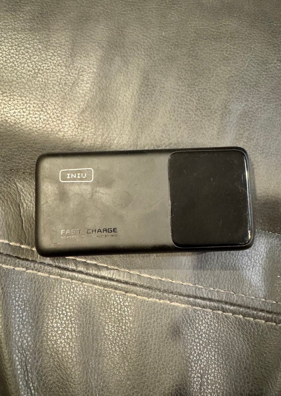Black INIU Power Bank, 25000mAh Fast Charge, photo 2
