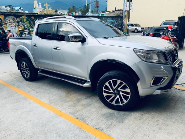 Nissan Frontier Agencia Linea Xe