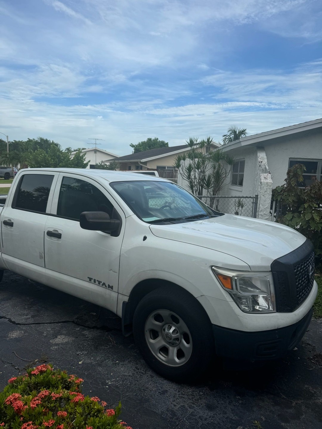 Nissan titan 2017