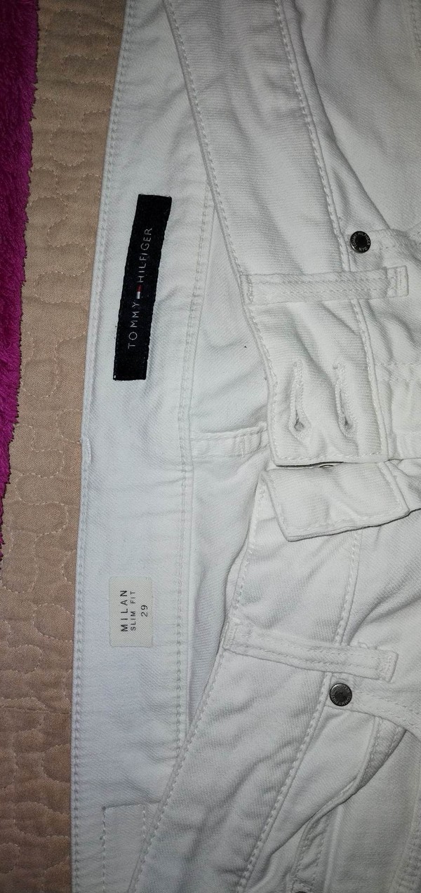 Pantalón original tommy hilfiguer