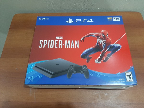 Ps4 Slim 1TB