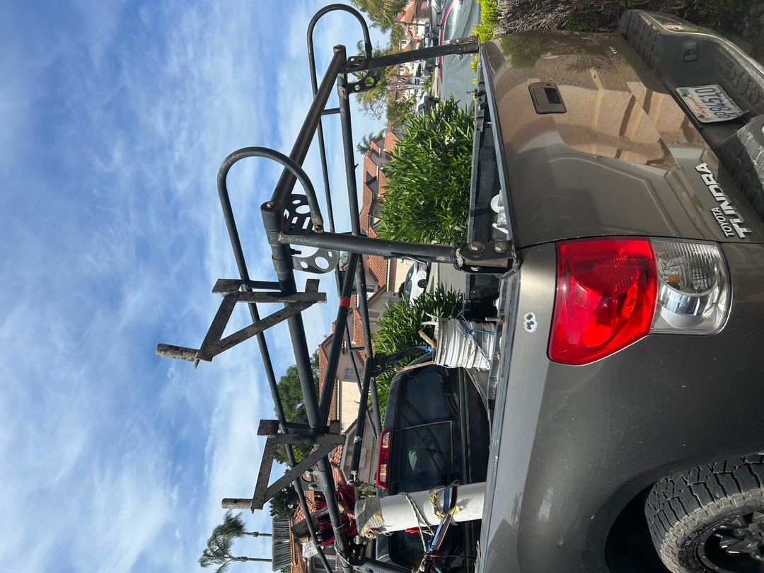 Rackas for trucks