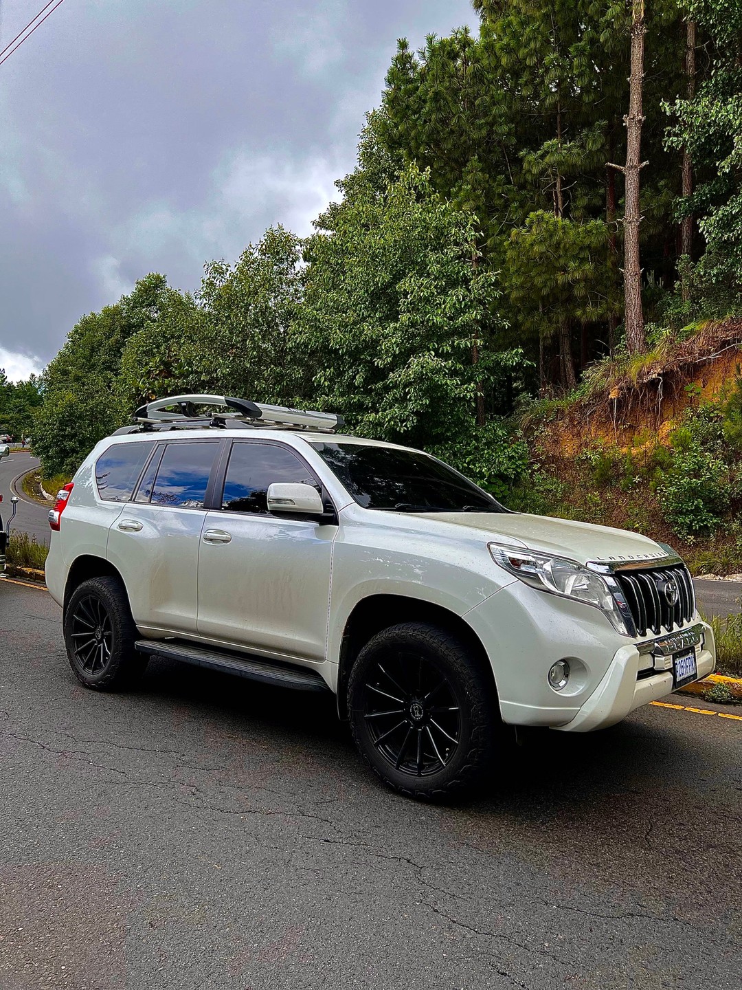 Toyota prado 2014