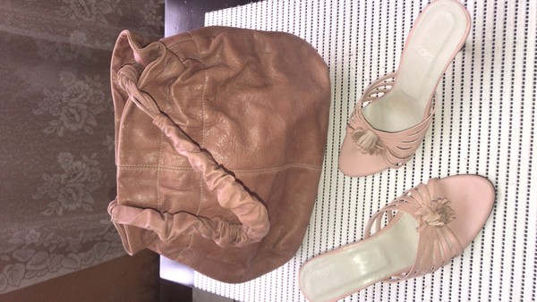 Zapatos y bolsas