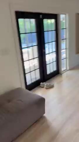 Listing video