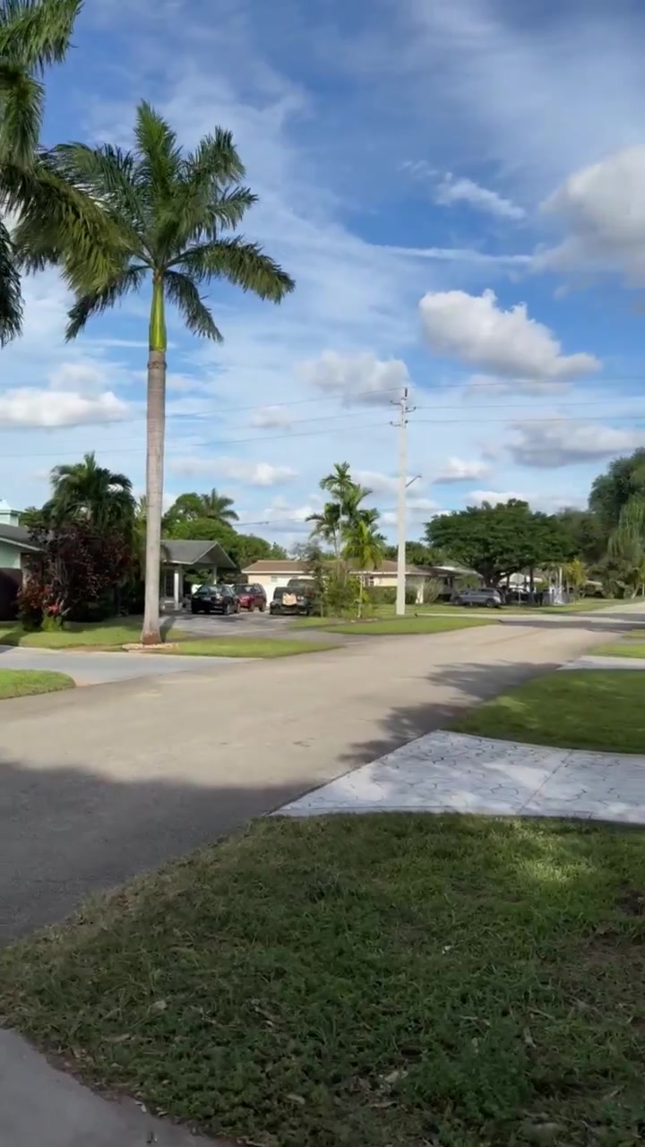 Rooms for renting at Hollywood FL